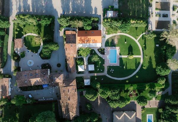Villa la Modenese: Estate, Esterni, Giardino, Piscina, Primavera