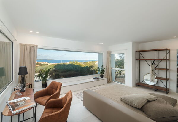 Villa Crystal