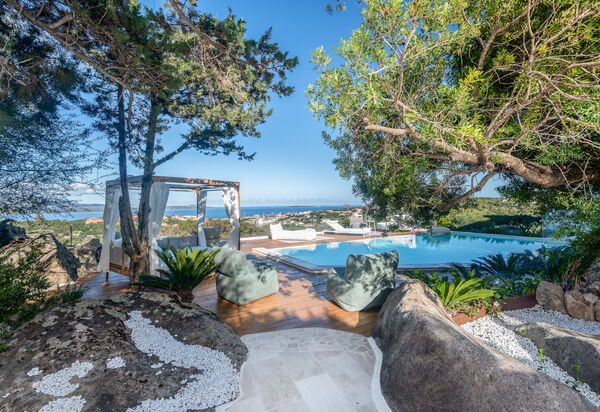 Villa Crystal: all'aperto, Altra Stanza, Benessere, Estate, Esterni, Piscina, Primavera