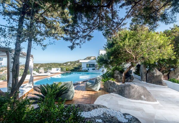 Villa Crystal