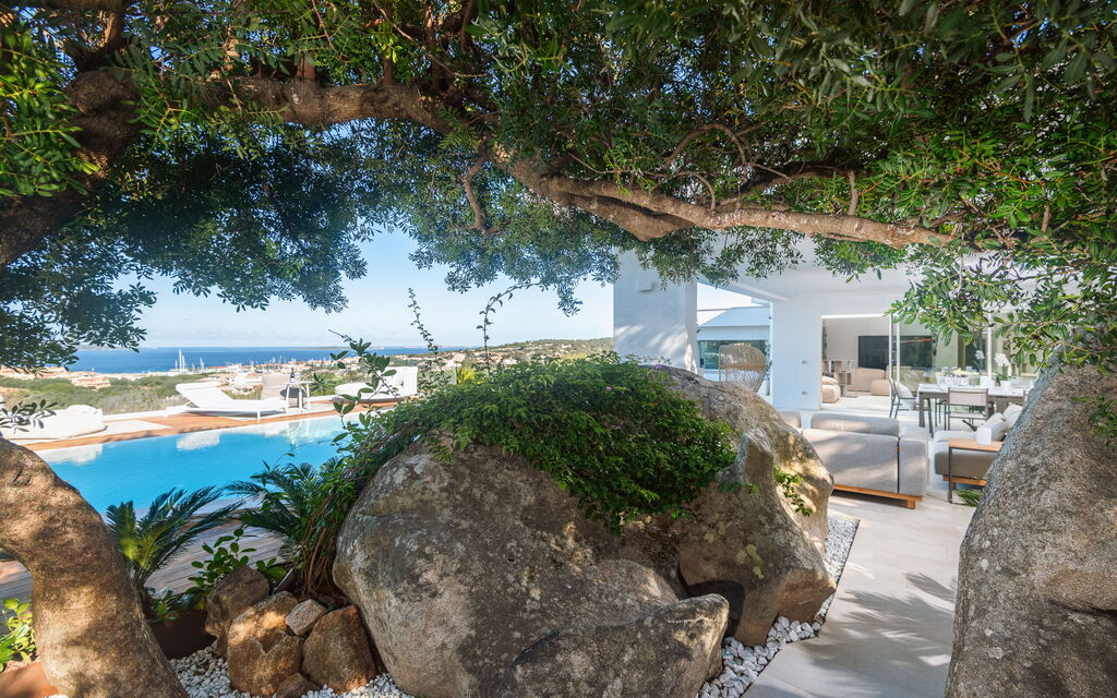 Villa Crystal
