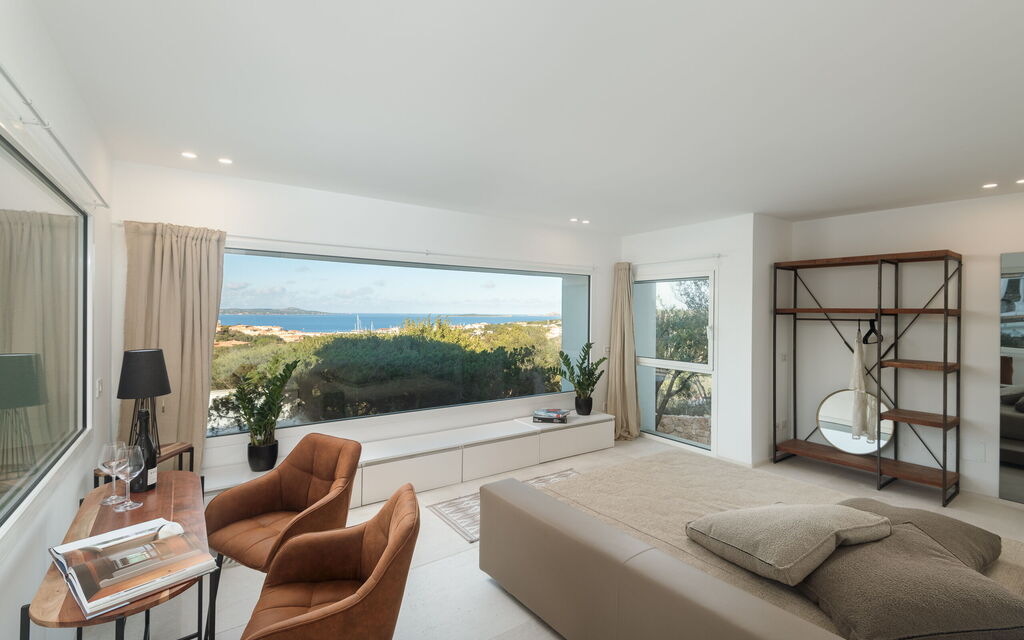 Villa Crystal