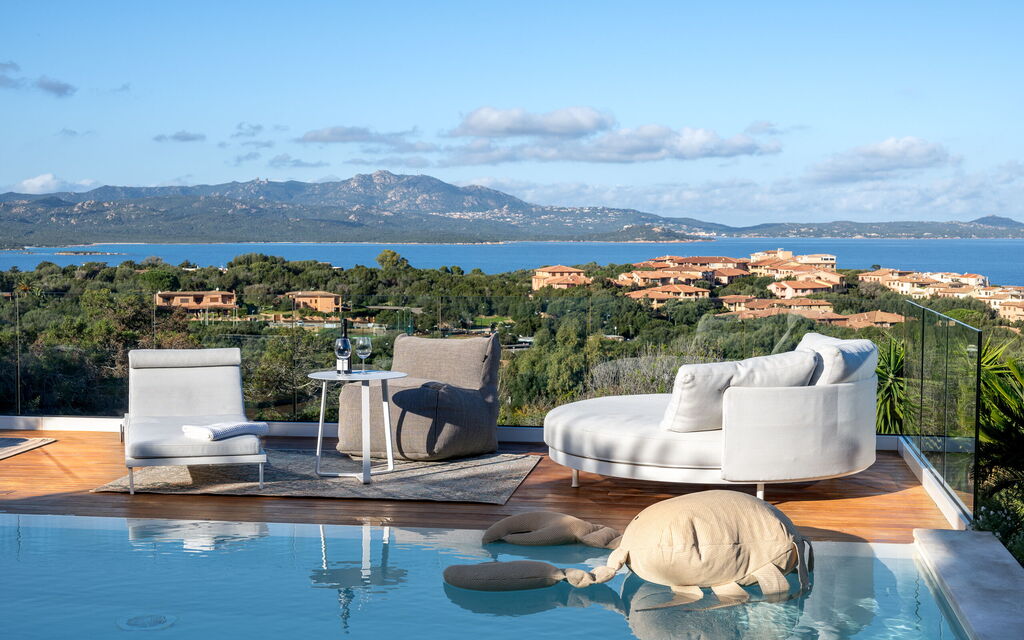 Villa Crystal: all'aperto, Altra Stanza, Benessere, Estate, Esterni, Piscina, Primavera