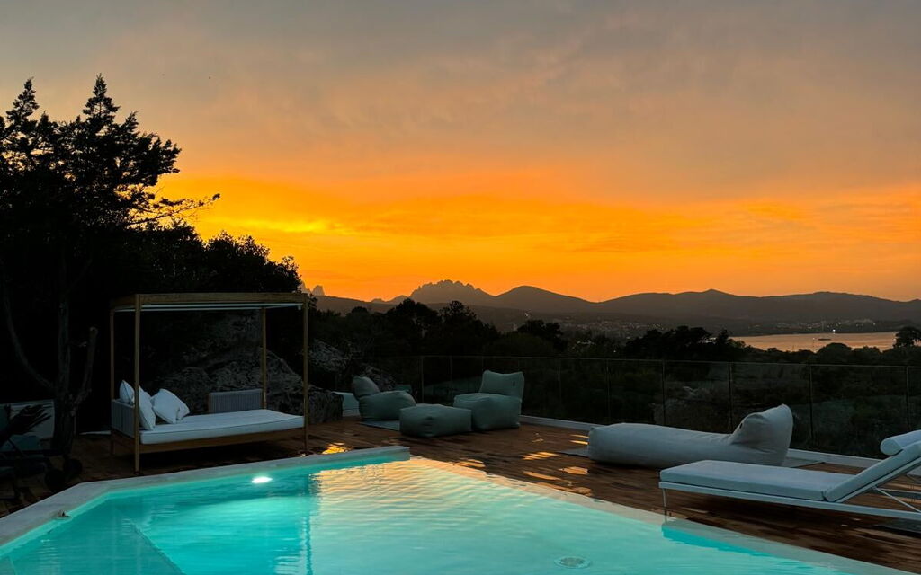 Villa Crystal
