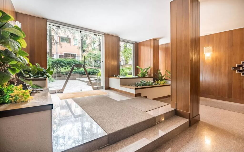 Lambro Escape: Activities, Balcony / Terrace / Patio, Building Exterior, City, Main Entrance, Spring, Summer