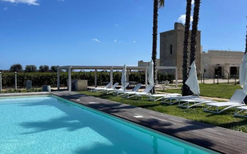 Villa Vincenzi: Benessere, Caratteristiche, Estate, Giardino, Persone, Piscina, Primavera