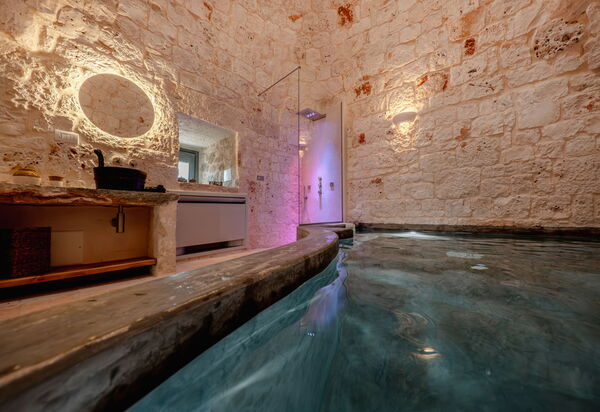 Villa la Baronessa: Activities, Building Exterior, Facilities, Kitchen, Living Room, Other Room, Outdoor, Pool, Room Detail, Spring, Summer, Wellness