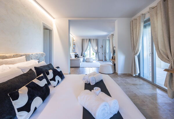 Villa Hedone Retreat