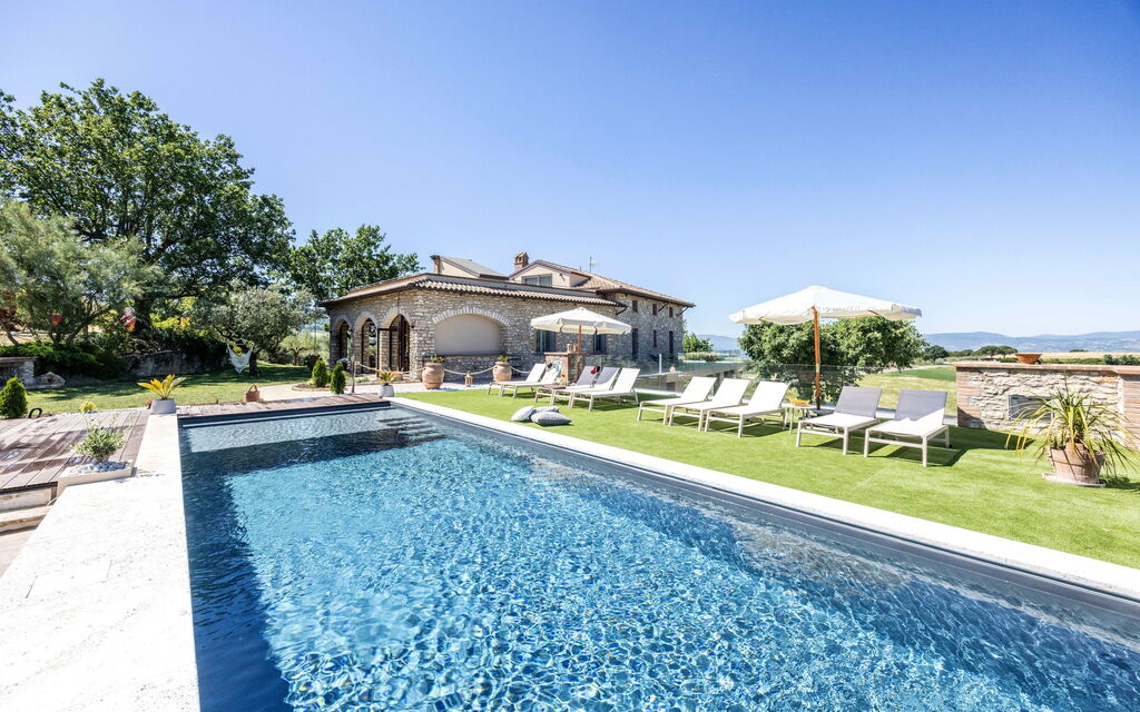 Villa Hedone Retreat: Building Exterior, Pool, Spring, Summer, Wellness