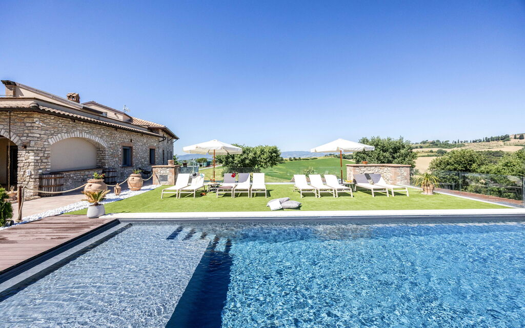 Villa Hedone Retreat: Building Exterior, Pool, Spring, Summer, Wellness