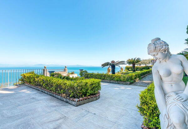 Villa Adriana: Amenities, Building Exterior, Main Entrance, Pool, Room Detail, Spring, Summer, Wellness