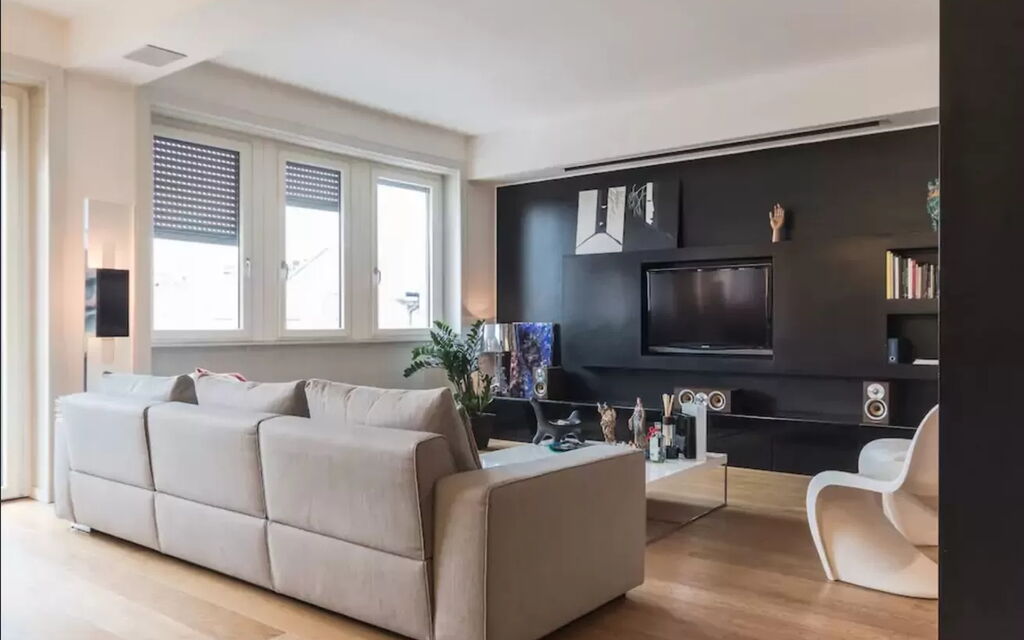 Aires Apartment