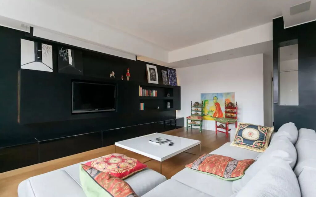 Aires Apartment