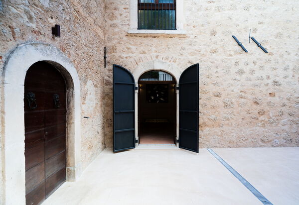 Villa Sessania: Benessere, Cibo, Entrata Principale, Estate, Esterni, Piscina, Primavera, Servizi