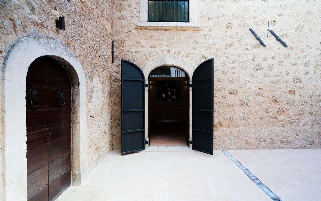 Villa Sessania: Benessere, Cibo, Entrata Principale, Estate, Esterni, Piscina, Primavera, Servizi