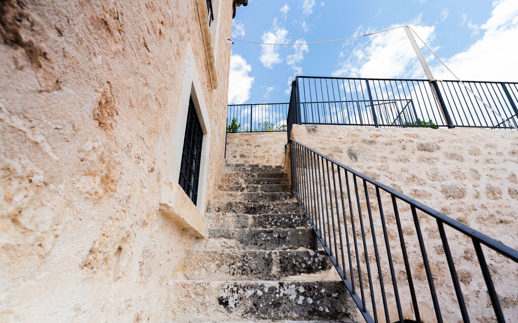 Villa Sessania: Benessere, Cibo, Entrata Principale, Estate, Esterni, Piscina, Primavera, Servizi
