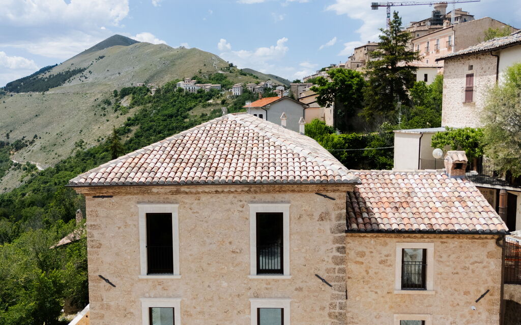 Villa Sessania: Benessere, Cibo, Entrata Principale, Estate, Esterni, Piscina, Primavera, Servizi