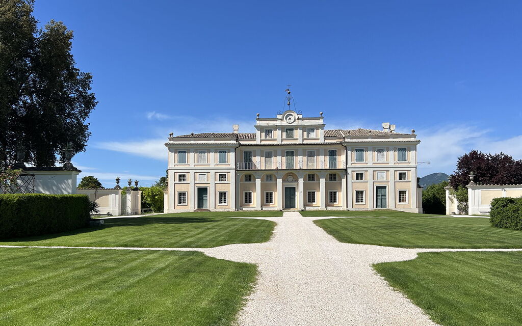 Villa Adelaide: Balcone / Terrazza / Patio, Benessere, Caratteristiche, Estate, Esterni, Giardino, Piscina, Primavera, Vista Panoramica