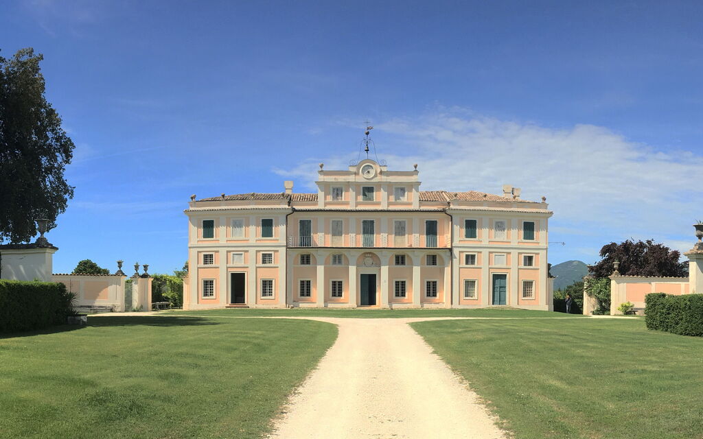 Villa Adelaide: Balcone / Terrazza / Patio, Benessere, Caratteristiche, Estate, Esterni, Giardino, Piscina, Primavera, Vista Panoramica