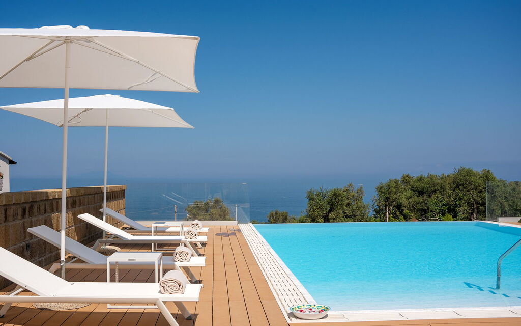 Villa Ivana: all'aperto, Caratteristiche, Estate, Esterni, Giardino, Piscina, Primavera