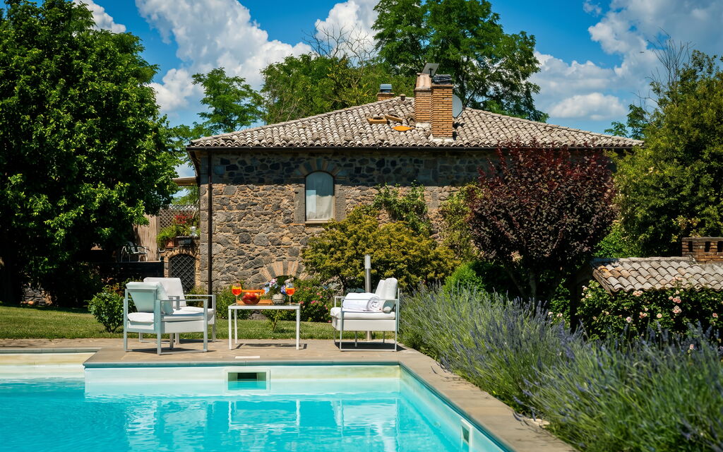 Villa Stella: all'aperto, Balcone / Terrazza / Patio, Benessere, Caratteristiche, Entrata Principale, Estate, Giardino, Piscina, Primavera