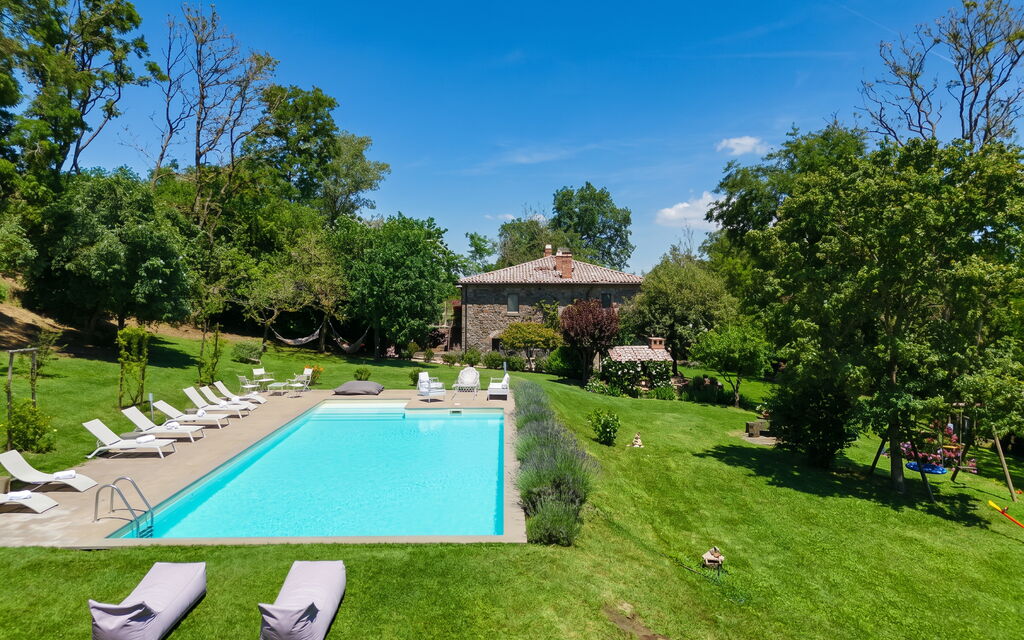 Villa Stella: all'aperto, Balcone / Terrazza / Patio, Benessere, Caratteristiche, Entrata Principale, Estate, Giardino, Piscina, Primavera