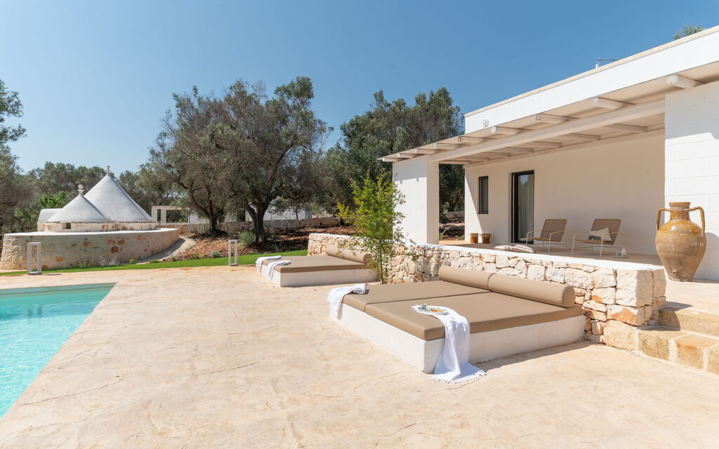 Villa Il Fiko: Building Exterior, Main Entrance, Other Room, Outdoor, Pool, Spring, Summer