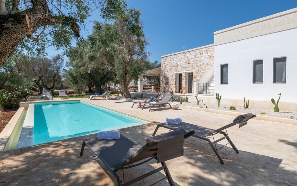 Villa Persefone: Amenities, Building Exterior, Garden, Outdoor, Pool, Spring, Summer