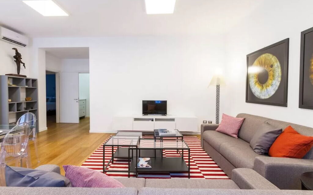 Sofia Escape