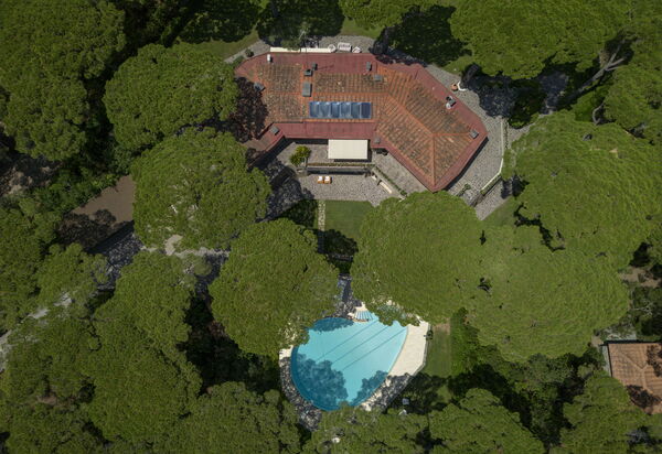 Villa i Girasoli: Amenities, Building Exterior, Garden, Main Entrance, Outdoor, Room Detail, Spring, Summer