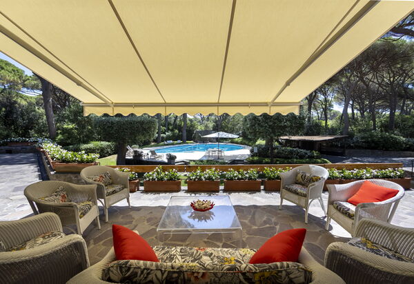 Villa i Girasoli: Amenities, Building Exterior, Garden, Main Entrance, Outdoor, Room Detail, Spring, Summer