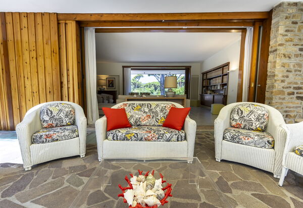 Villa i Girasoli: Amenities, Building Exterior, Garden, Main Entrance, Outdoor, Room Detail, Spring, Summer