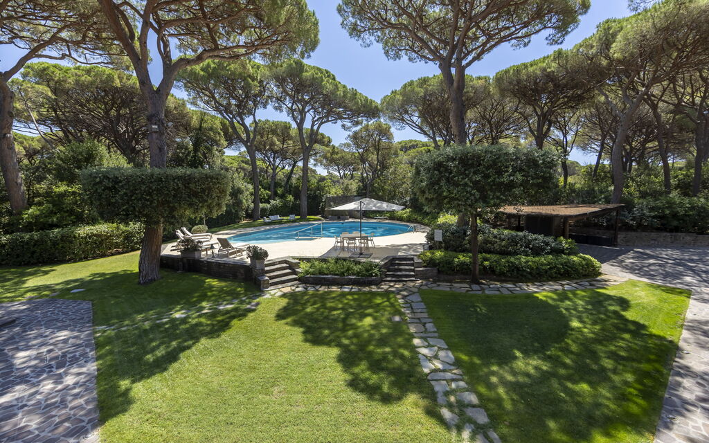 Villa i Girasoli: all'aperto, Caratteristiche, Dettagli della stanza, Entrata Principale, Estate, Esterni, Giardino, Primavera
