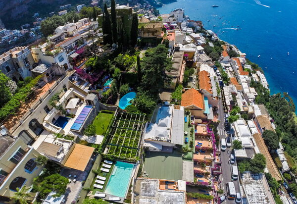 Villa Pavone: Amenities, Building Exterior, Garden, Main Entrance, Spring, Summer, Wellness