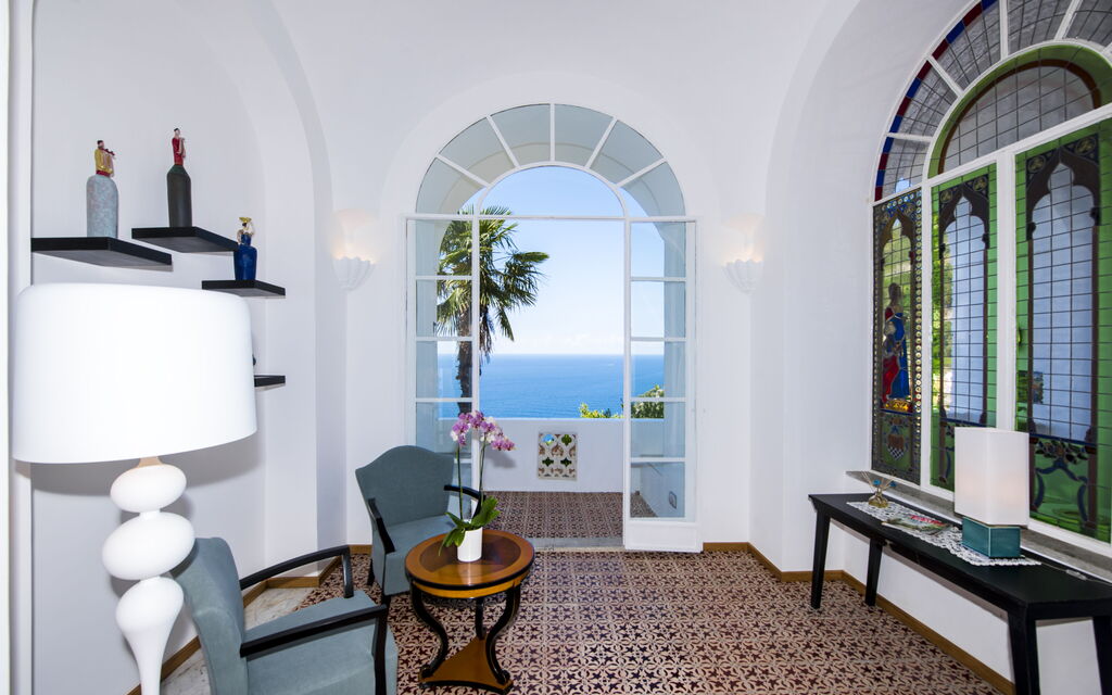 Villa Pavone