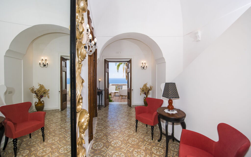 Villa Pavone