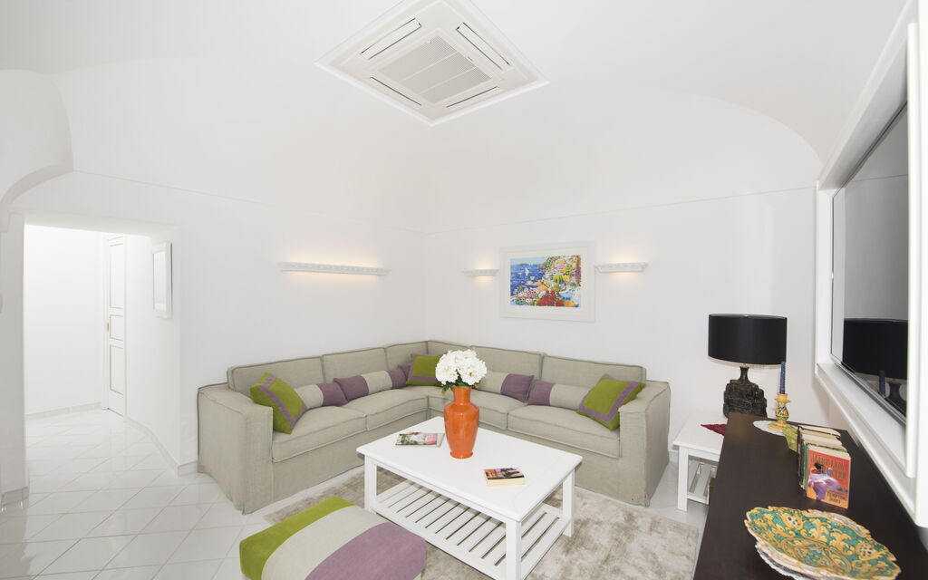Villa Pavone