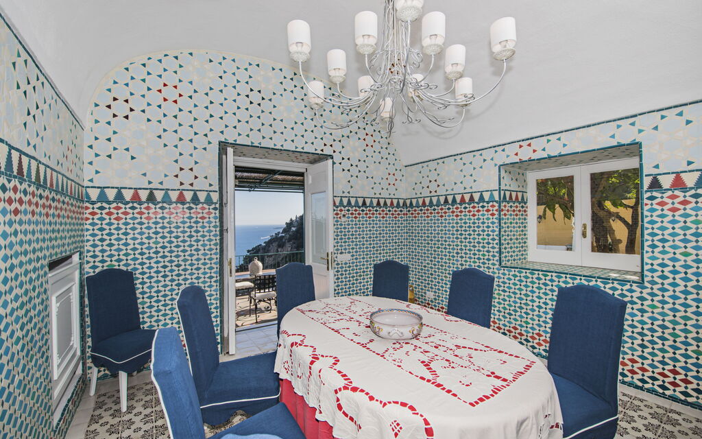 Villa Pavone