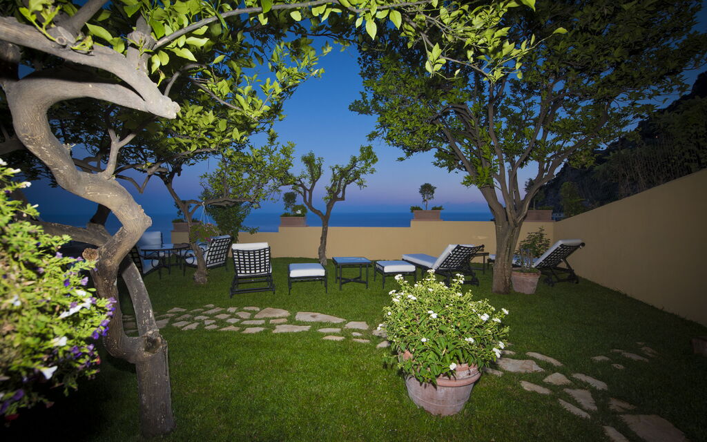 Villa Pavone