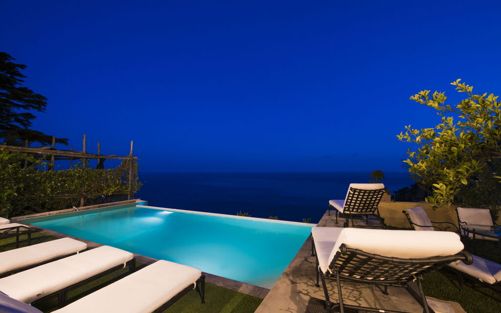 Villa Pavone