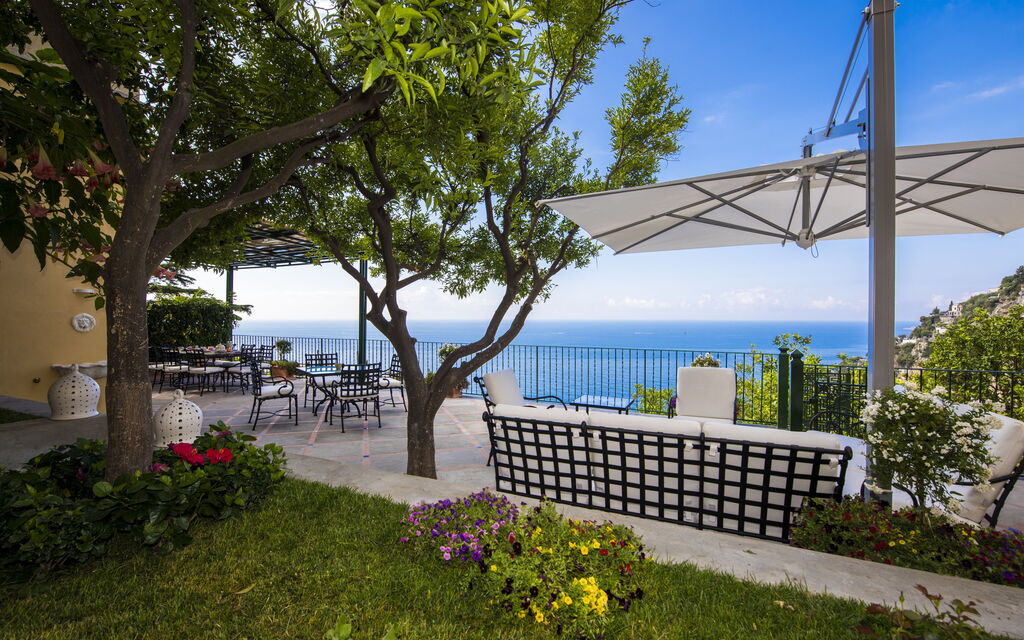 Villa Pavone: Amenities, Building Exterior, Garden, Main Entrance, Spring, Summer, Wellness