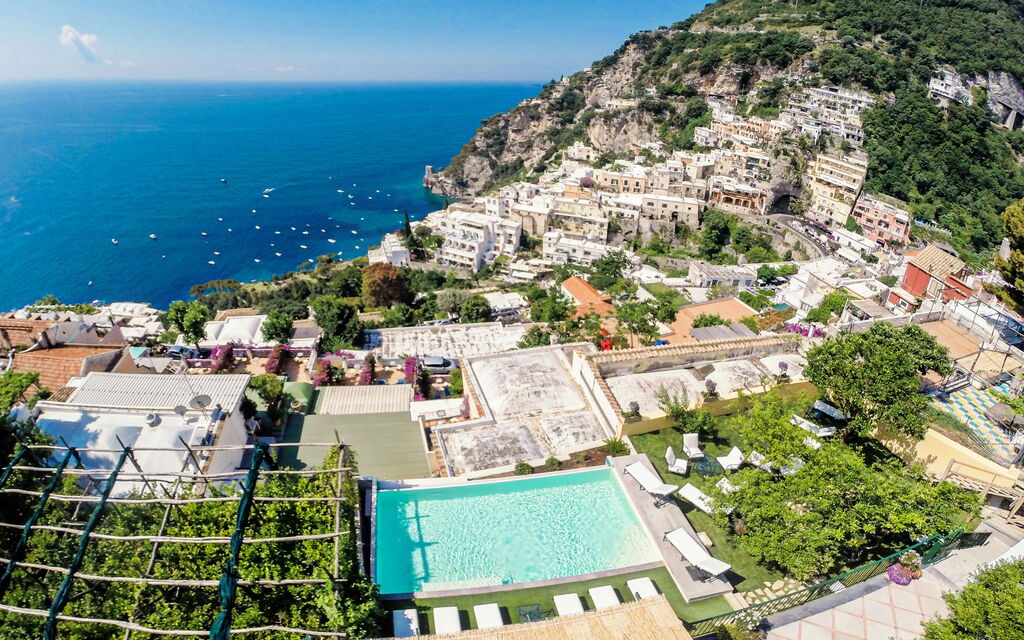 Villa Pavone: Amenities, Building Exterior, Garden, Main Entrance, Spring, Summer, Wellness