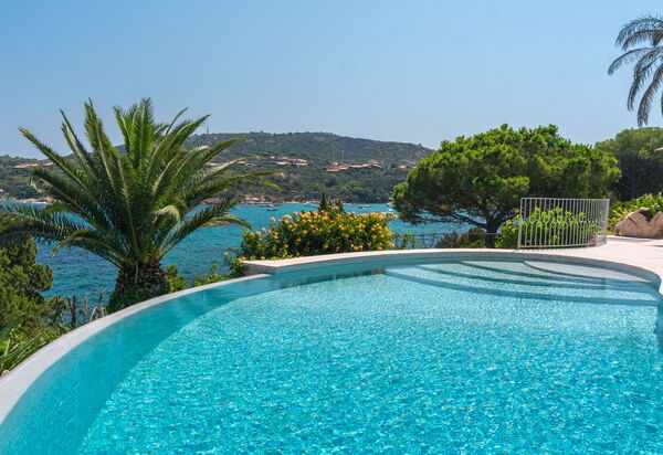 Villa Fiume: Estate, Esterni, Piscina, Primavera, Servizi