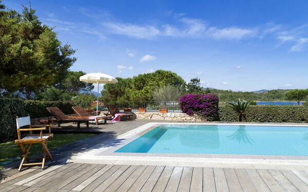 Villa Magno: Activities, Amenities, Balcony / Terrace / Patio, Building Exterior, Facilities, Pool, Spring, Summer, Wellness