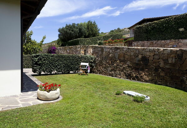 Villa Magno: Attività, Balcone / Terrazza / Patio, Benessere, Caratteristiche, Estate, Esterni, Piscina, Primavera, Servizi