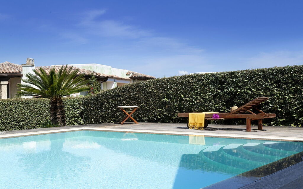 Villa Magno: Attività, Balcone / Terrazza / Patio, Benessere, Caratteristiche, Estate, Esterni, Piscina, Primavera, Servizi