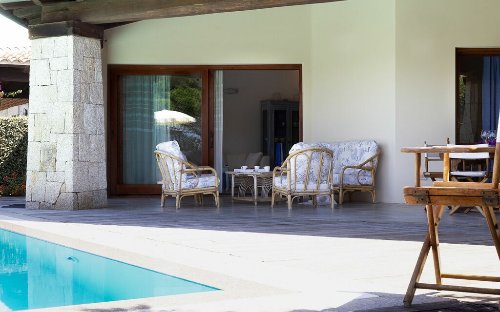 Villa Magno: Attività, Balcone / Terrazza / Patio, Benessere, Caratteristiche, Estate, Esterni, Piscina, Primavera, Servizi