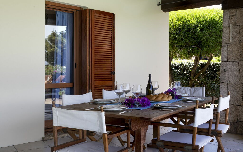 Villa Magno: Attività, Balcone / Terrazza / Patio, Benessere, Caratteristiche, Estate, Esterni, Piscina, Primavera, Servizi