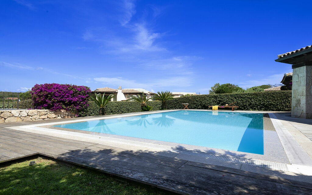 Villa Magno: Attività, Balcone / Terrazza / Patio, Benessere, Caratteristiche, Estate, Esterni, Piscina, Primavera, Servizi