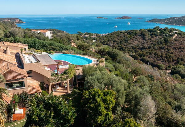 Villa Pedretti: Activities, Amenities, Building Exterior, Hot Tub, Other Room, Pool, Room Detail, Spring, Summer